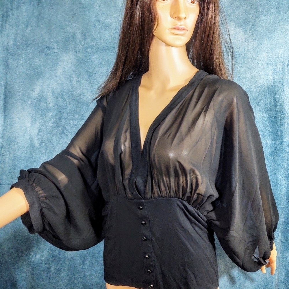 Blouse - Picture 2 of 3